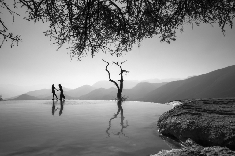 Oana Ivan Gallery - 05 JC - 80x120cm -  Ensemble.jpg