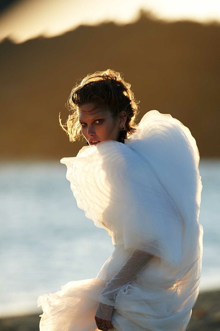 Oana Ivan Gallery - GBE_0013_140720_Vogue_CatCover_06_6086_02A.jpg